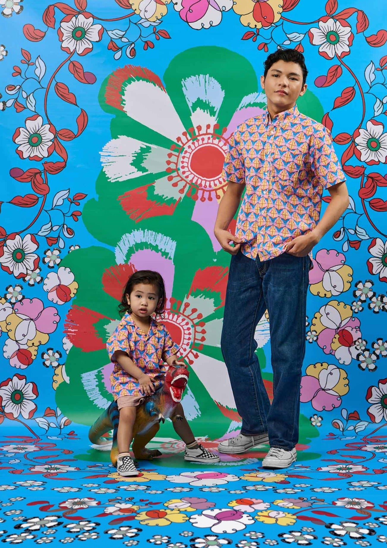 Men’s Shirt - Diamond's & Flowers Pink