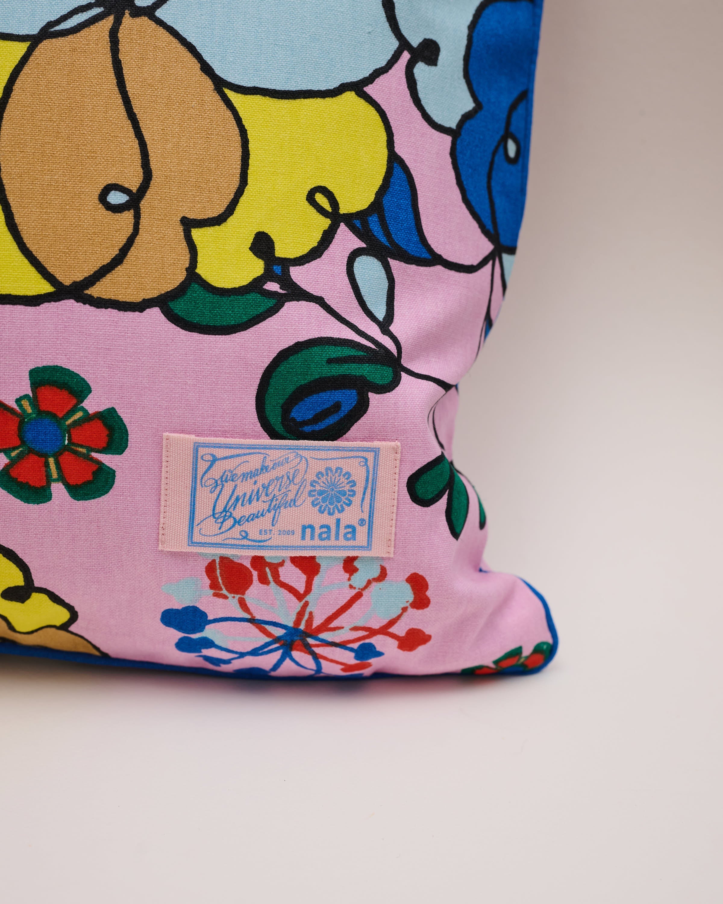 Rectangular Cushion - Bunga Raya Pink