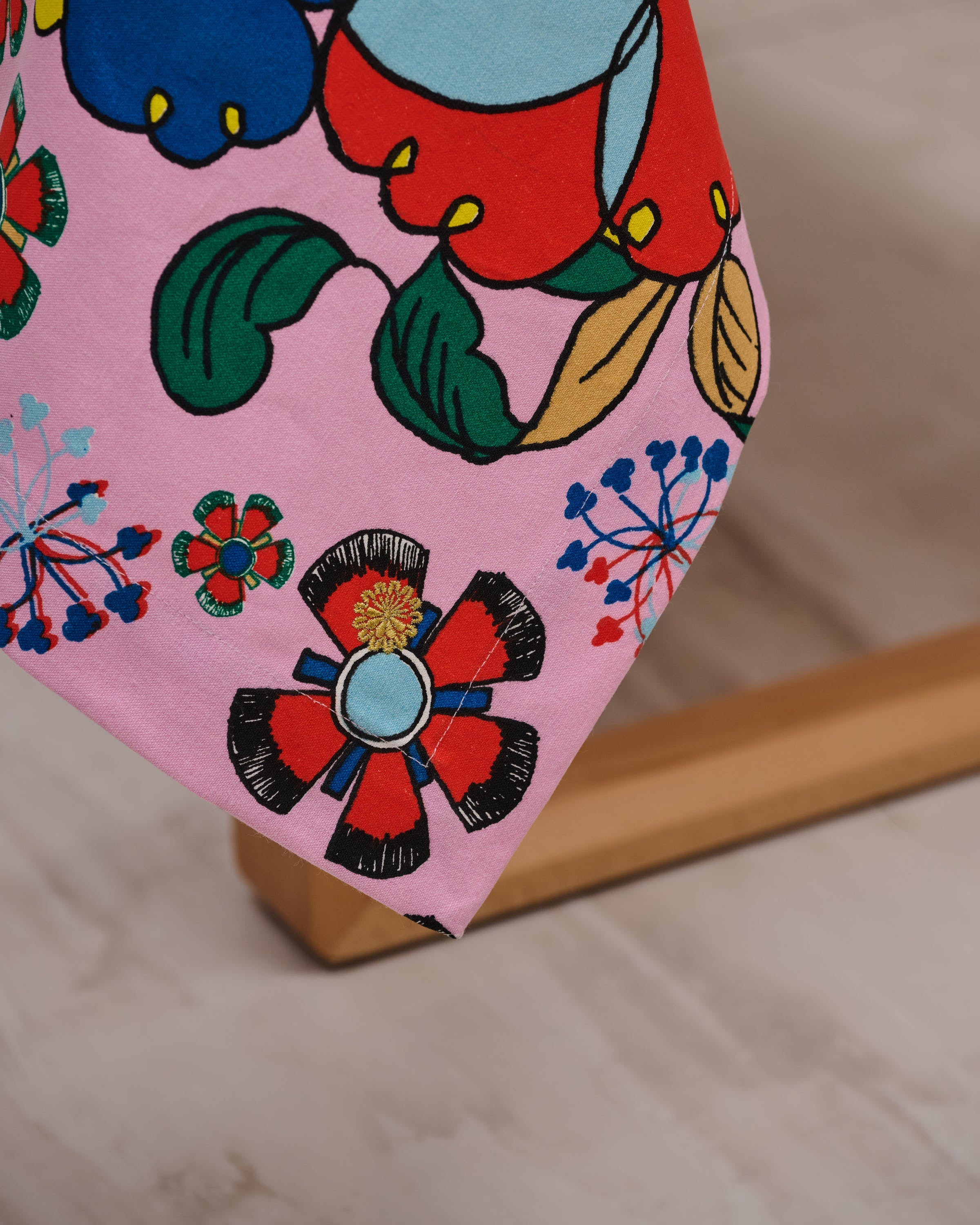 Square Table Cloth - Bunga Raya Pink