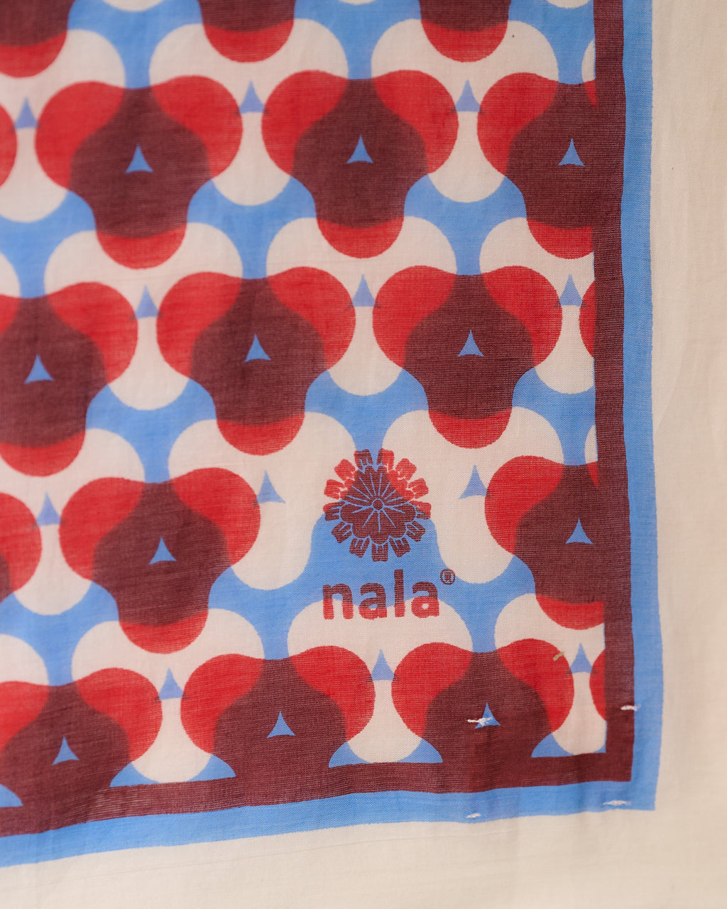 FIRE CRACKER SCARVES - Love on top