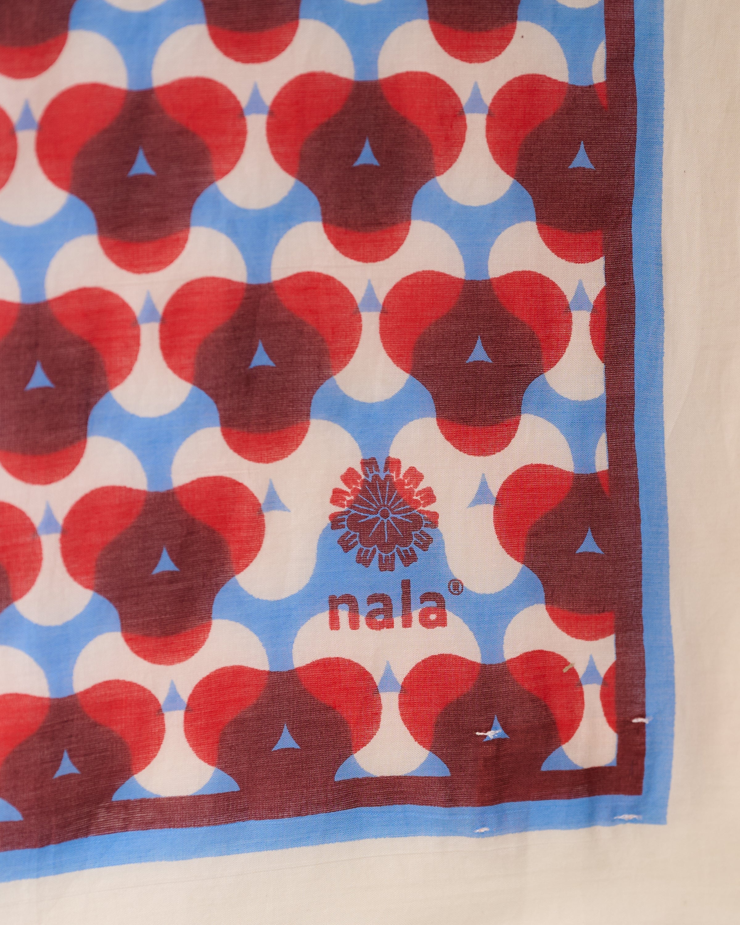 FIRE CRACKER SCARVES - Love on top