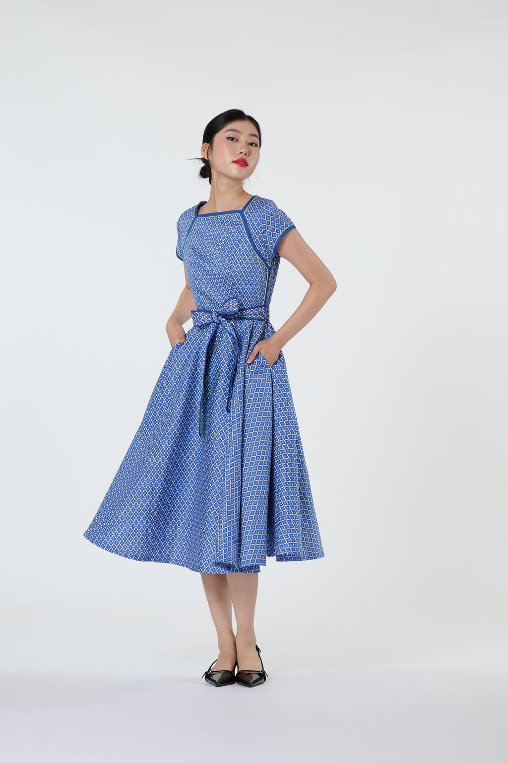 Boatneck Cheongsam - Sharp In Style Blue
