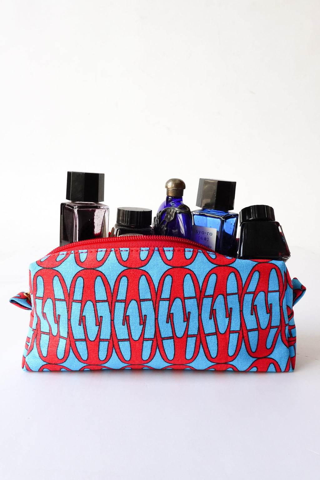 Evergreen Pouch - Chairs Blue
