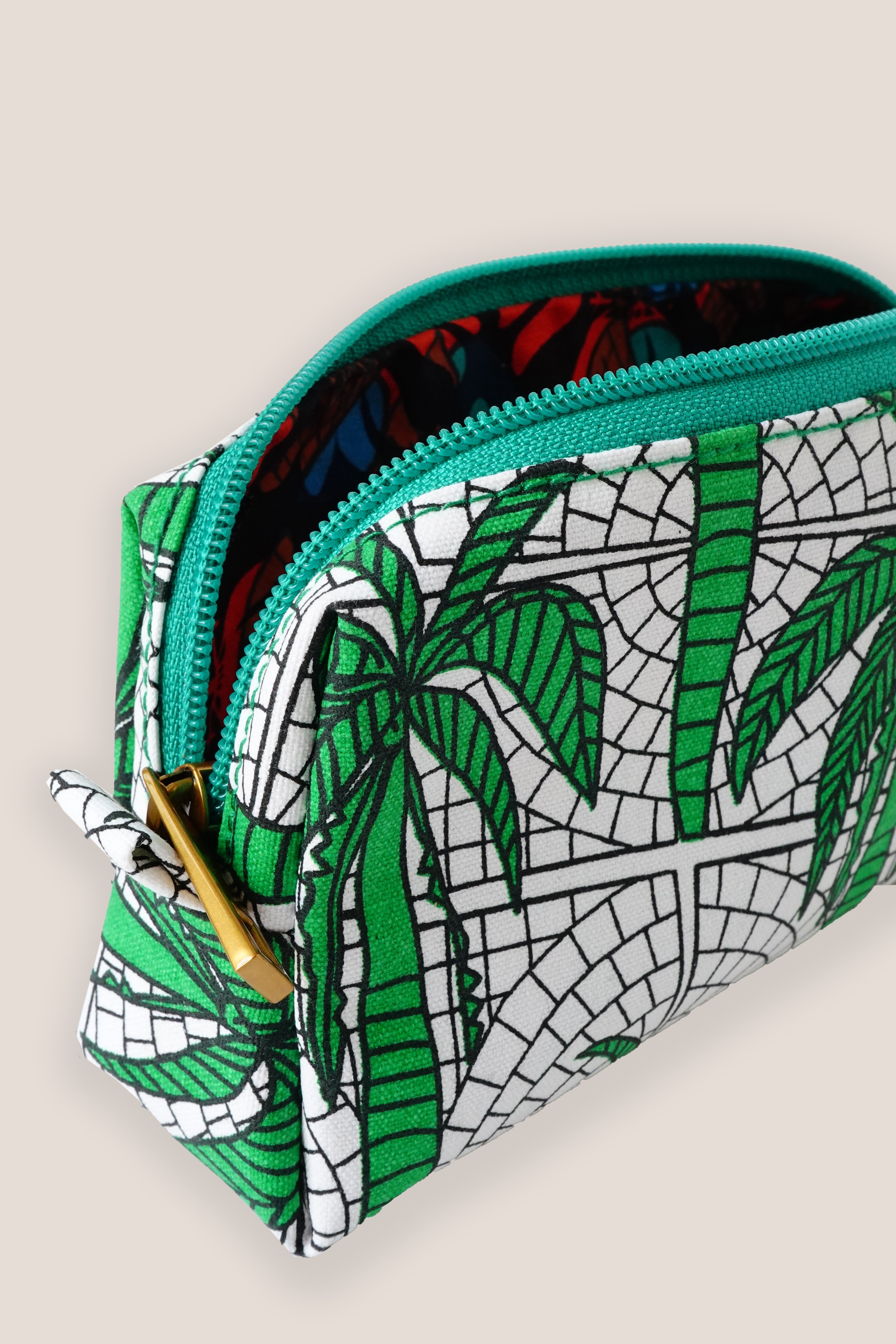 Evergreen Pouch - Palm Green