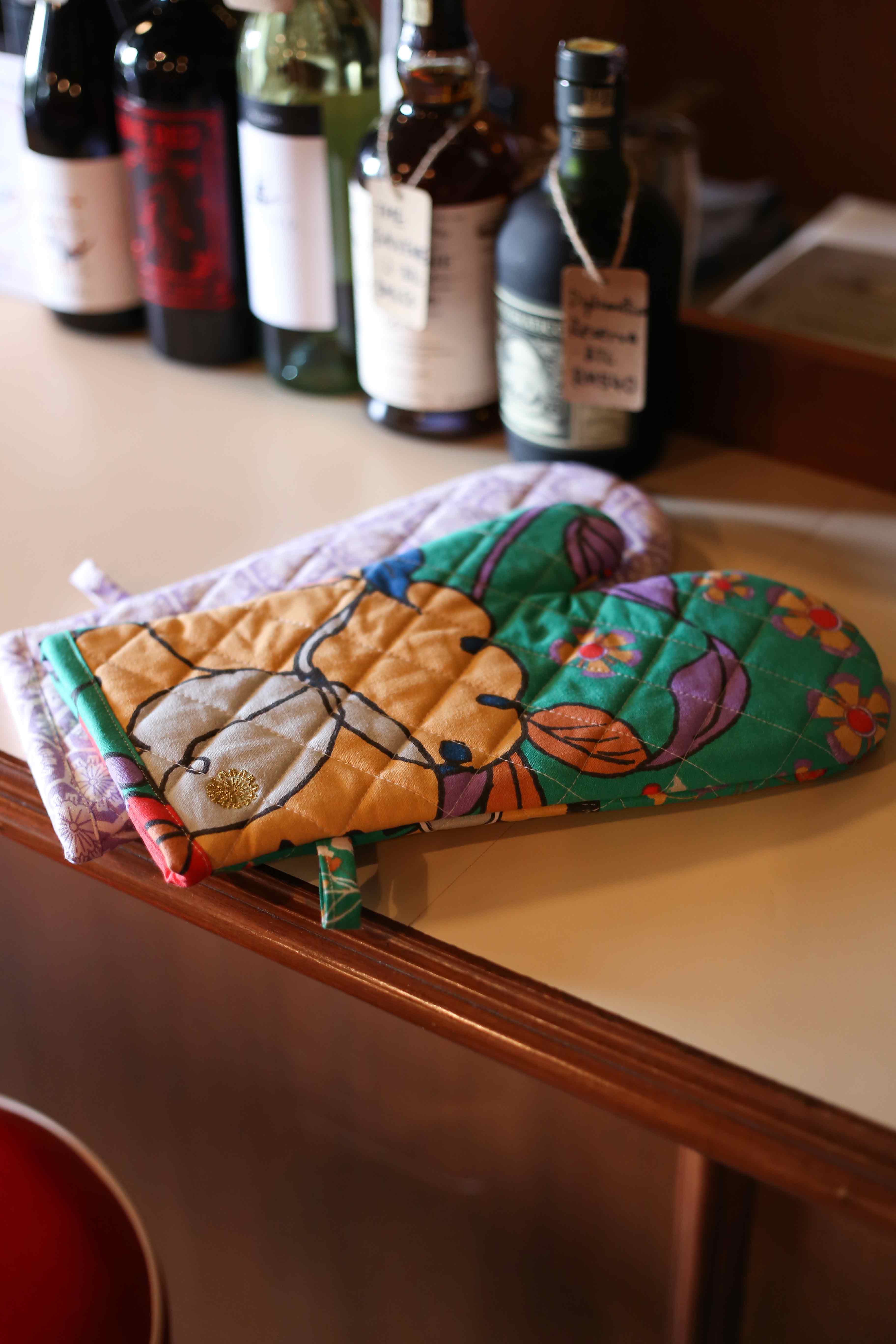 Glove - Bunga Raya Green