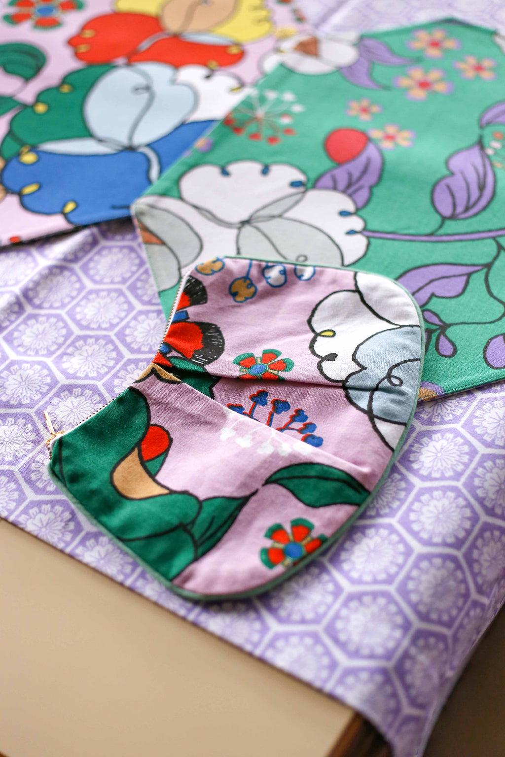 Pouch - Bunga Raya Pink