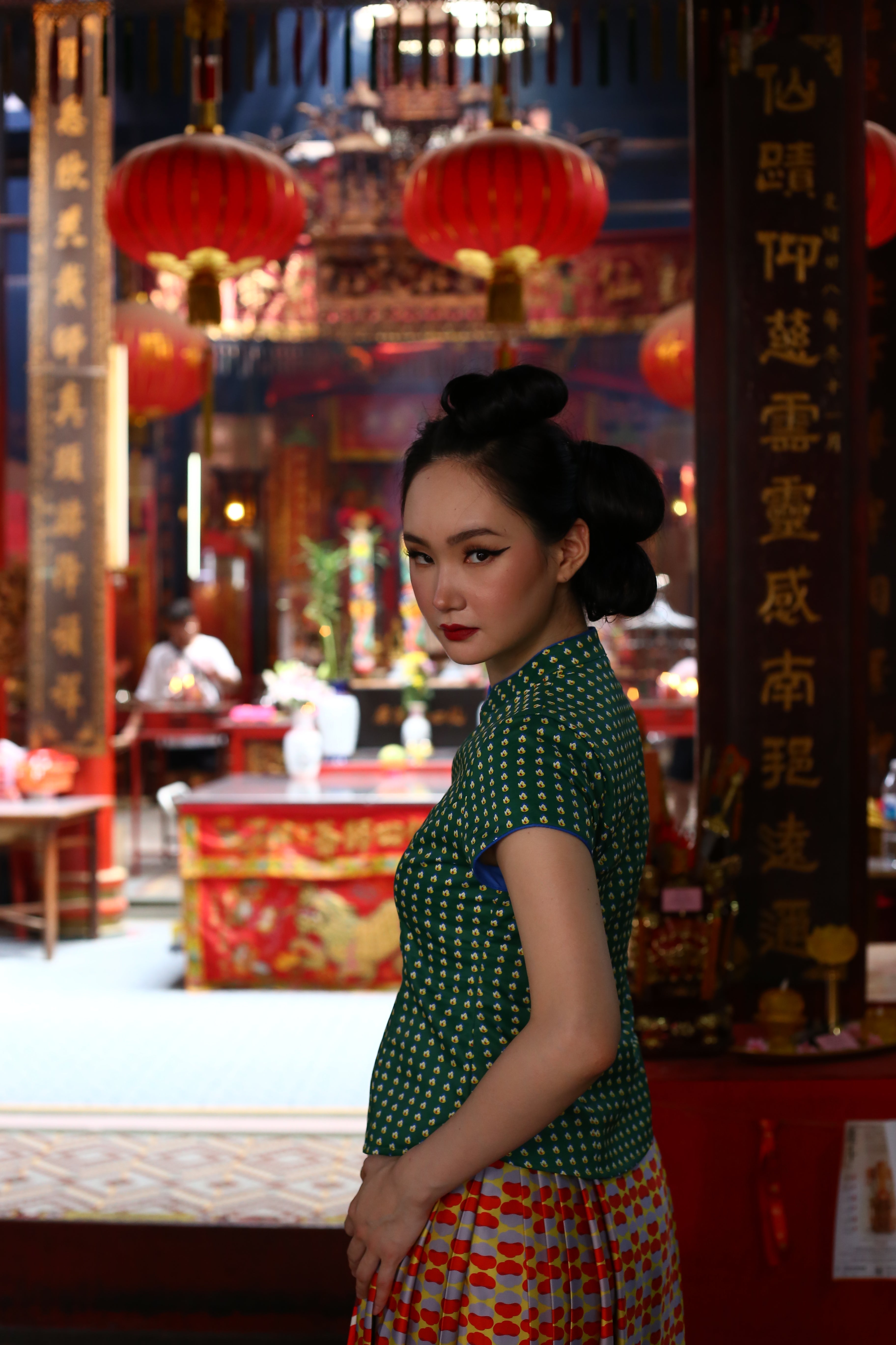 Chinese Top - I'm On Fire Green