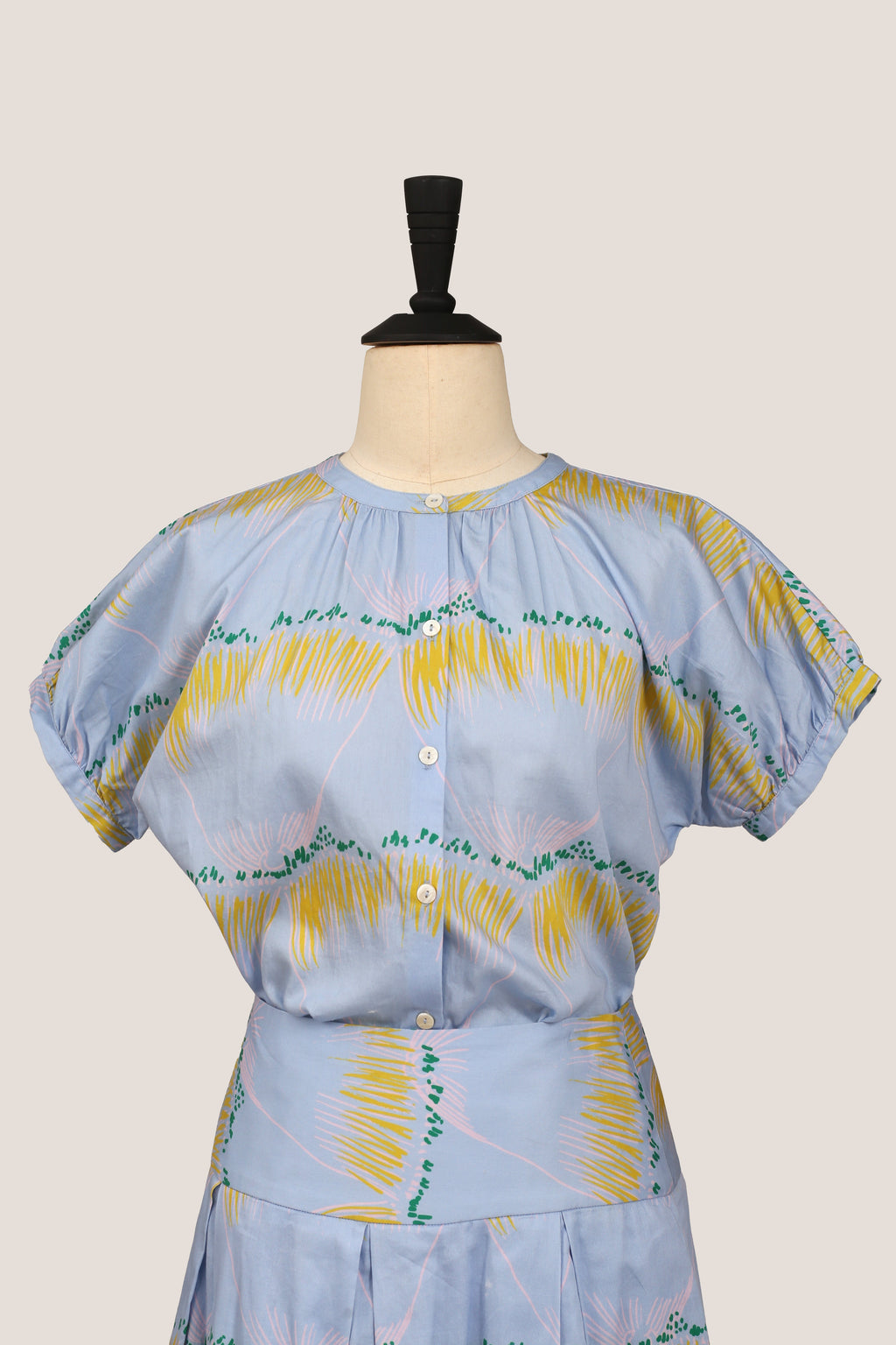 Button Up Shirt - Barringtonia
