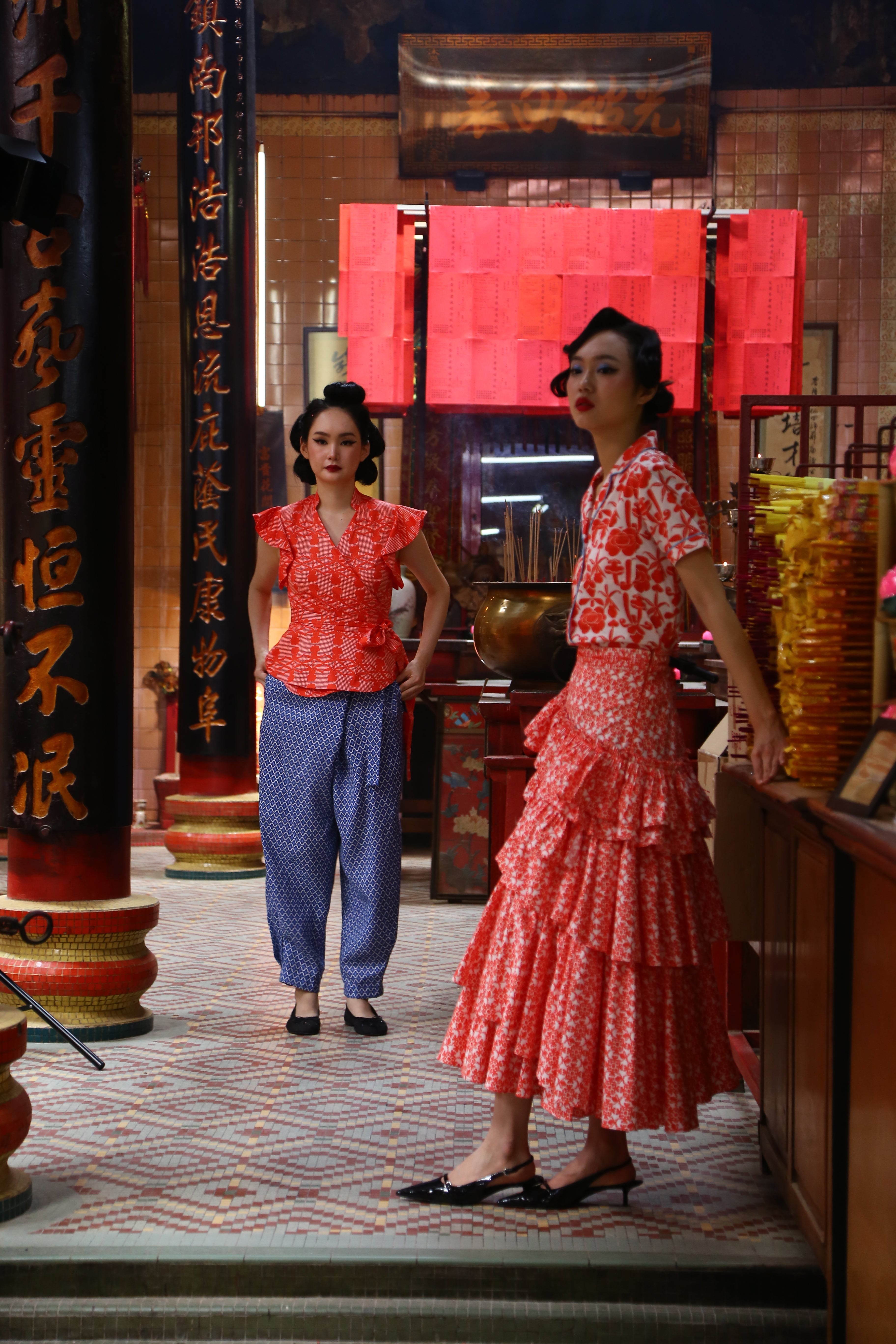 Classic Ladies Shirt - Lan Hua, Red With Love