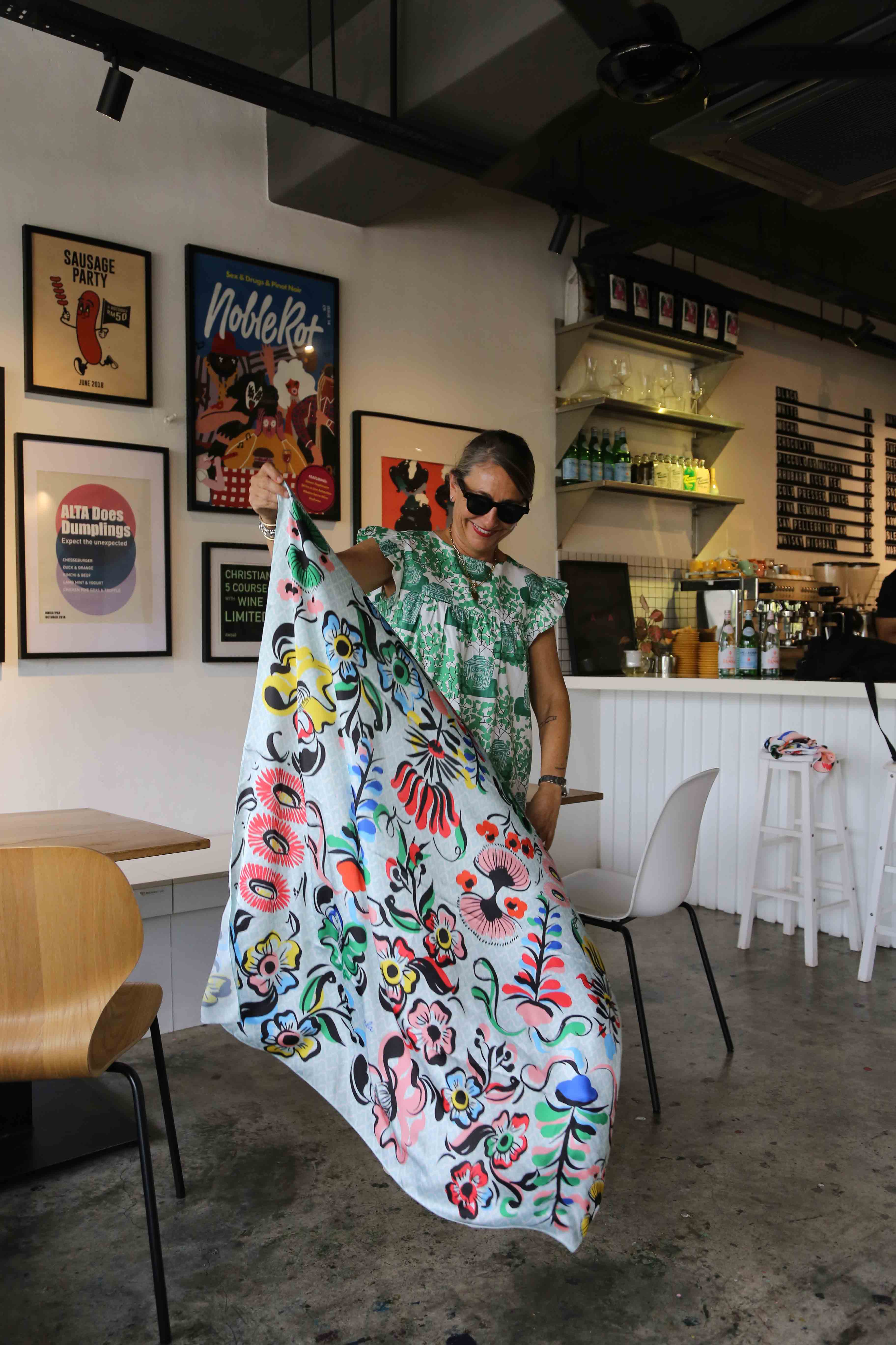 Kokeshi Flower Scarf