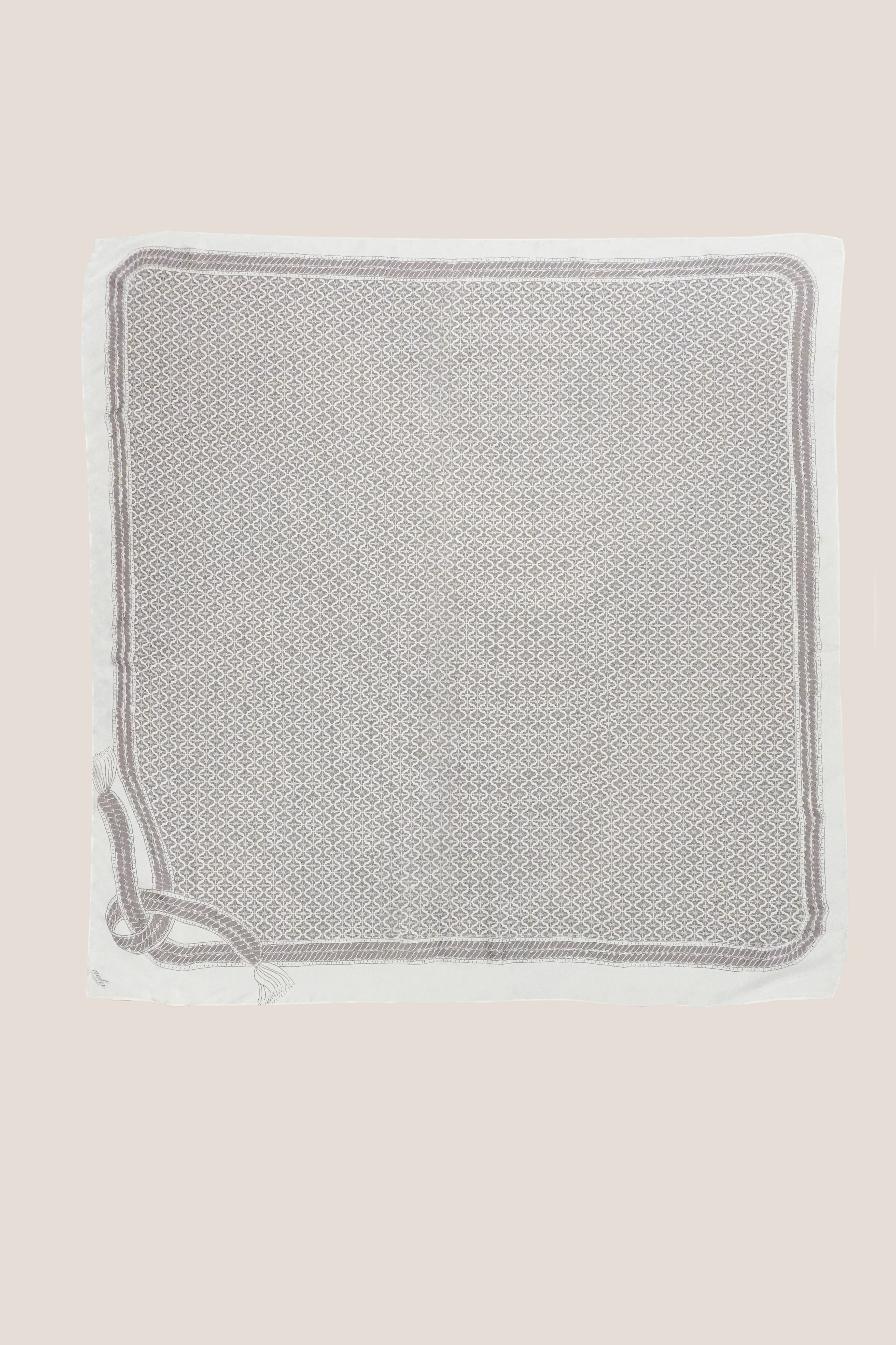Scarf Sharp Grey