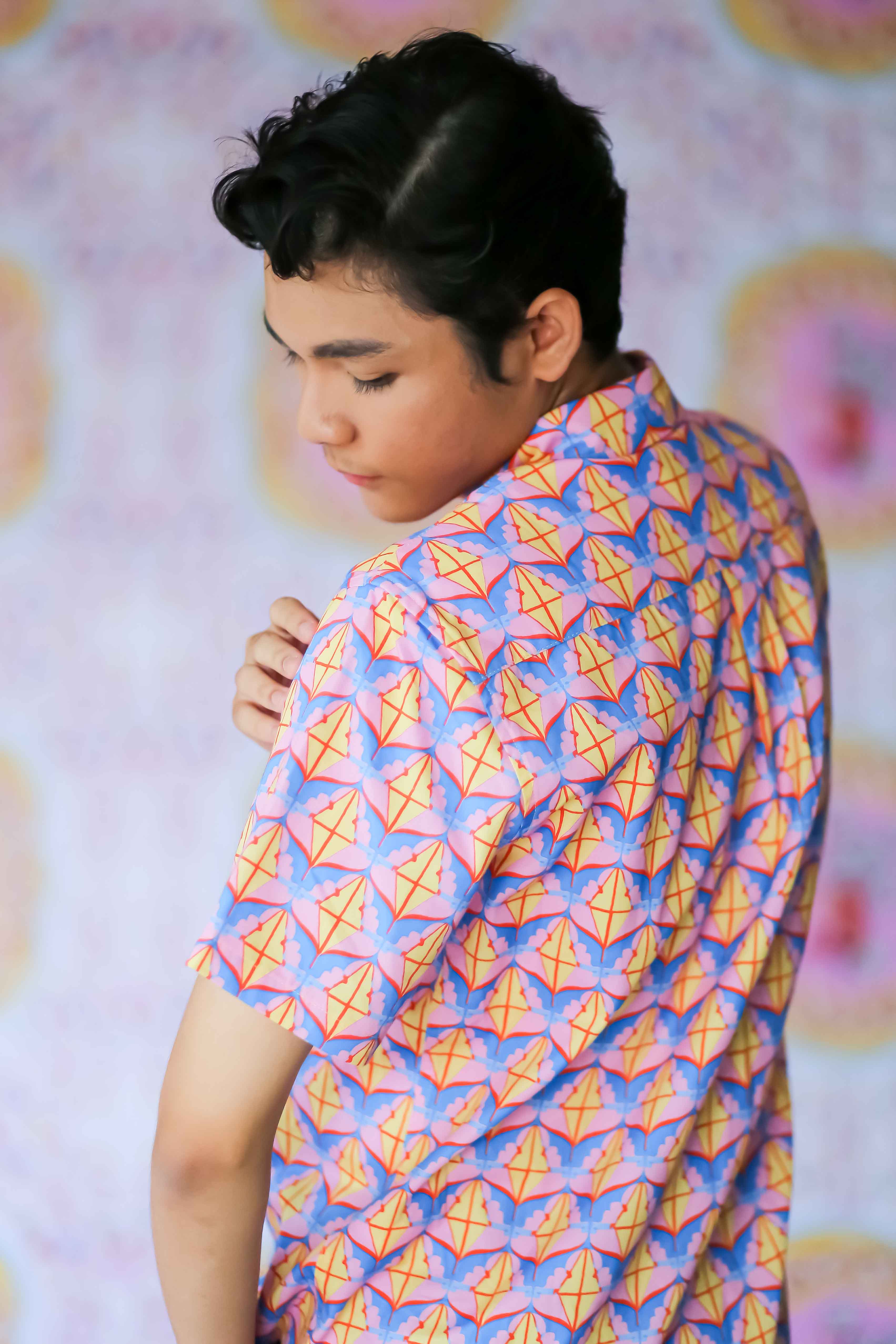 Men’s Shirt - Diamond's & Flowers Pink