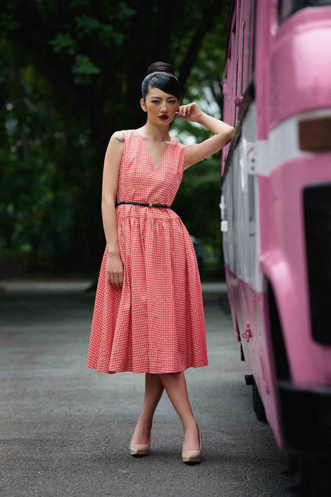 Show Time Dress - Sila Duduk Red