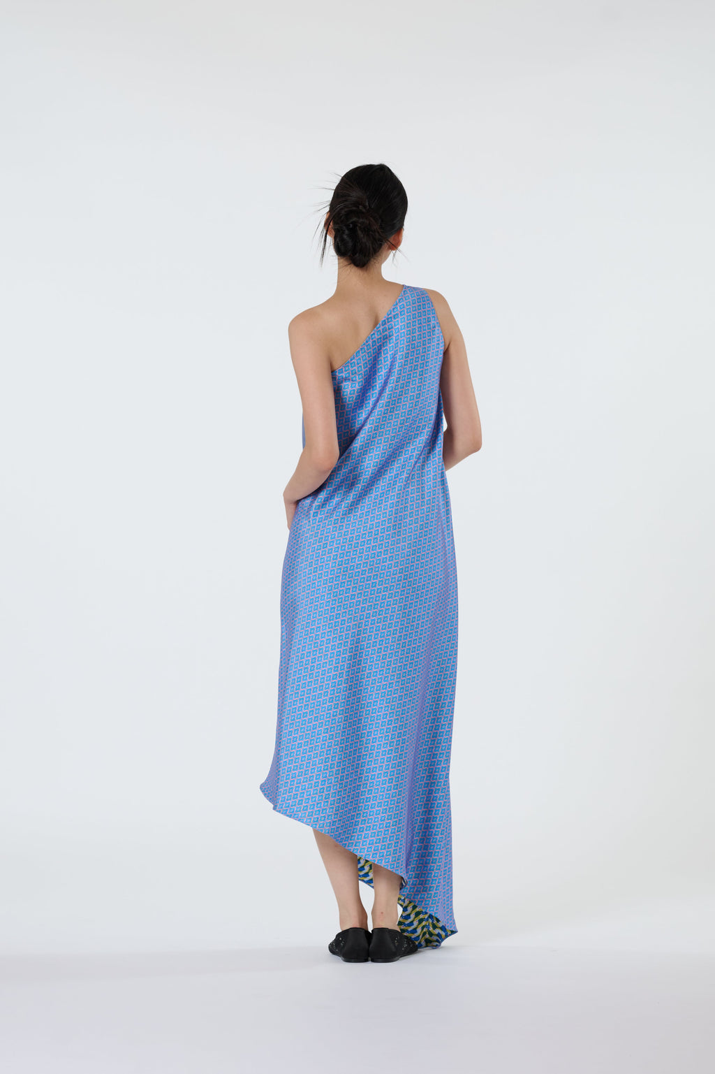 Satin Shoulder Dress (Reversible)  - Hortensia