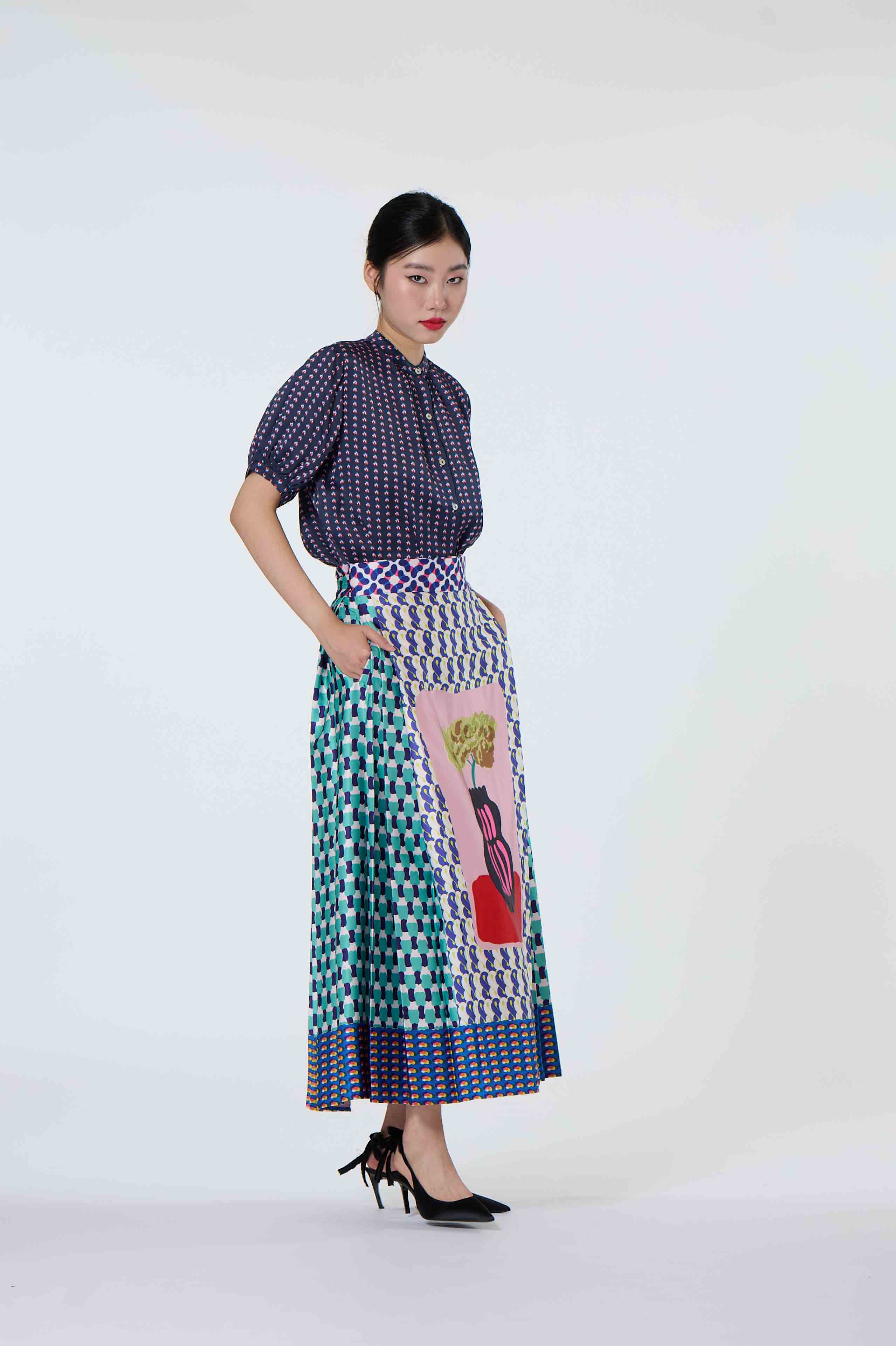 The Vase Skirt - Yellow Saraca