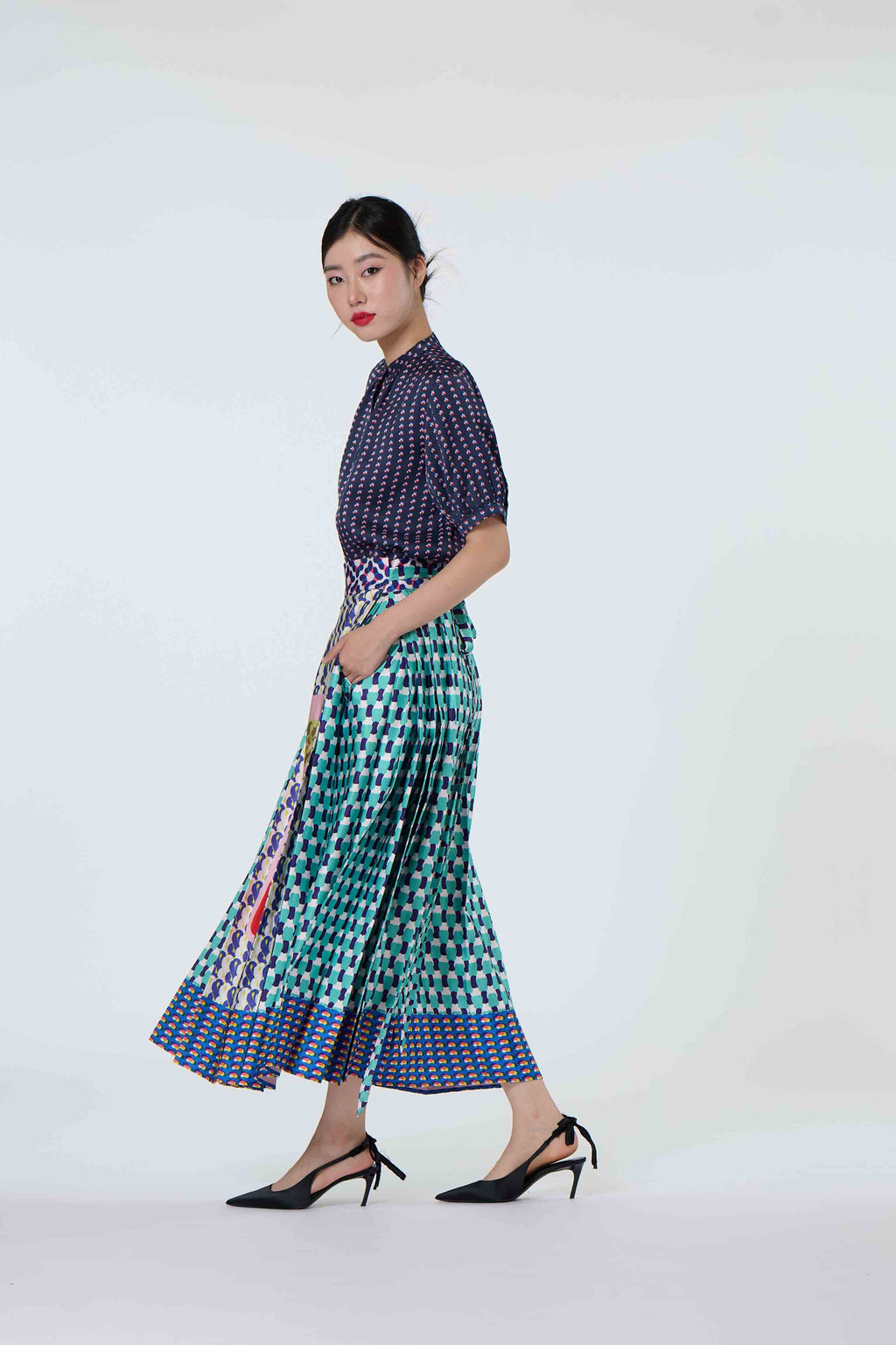 The Vase Skirt - Yellow Saraca