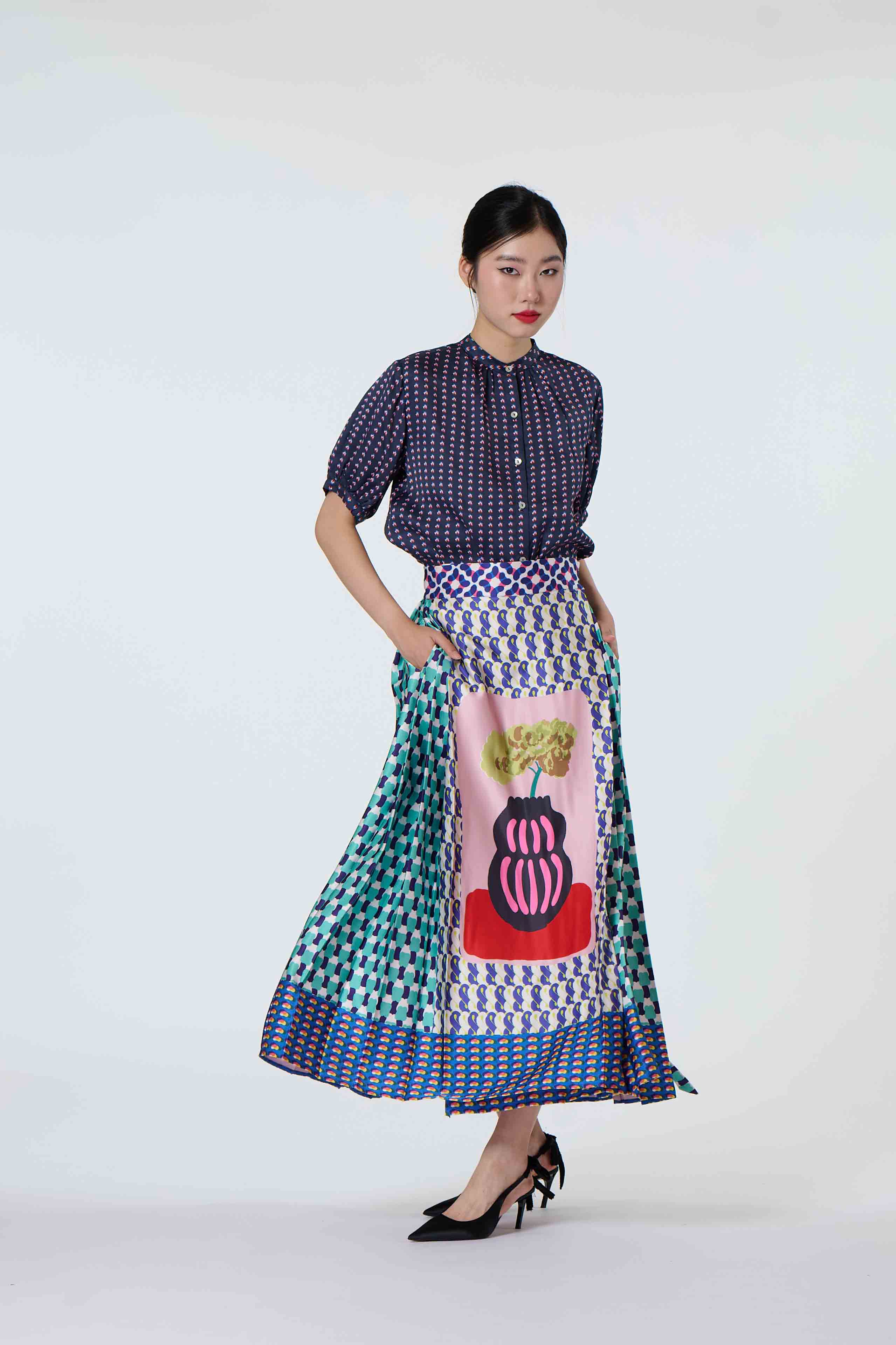 The Vase Skirt - Yellow Saraca