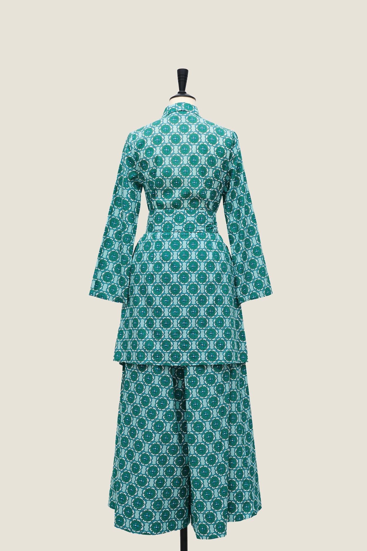 Who’s Wearing The Kebarung - Paper Patels Celadon (Top only)