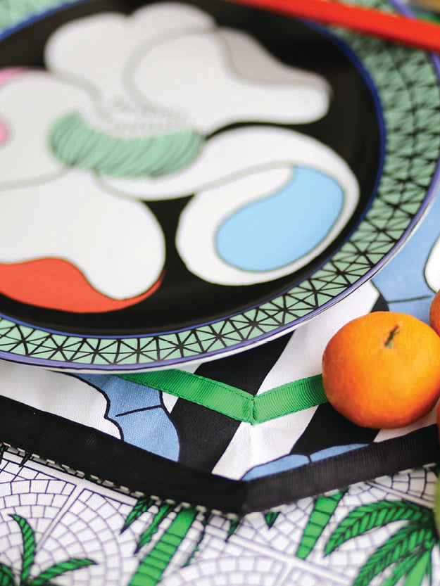 Kasturi Placemat- My Kuih Or The Highway Black & White